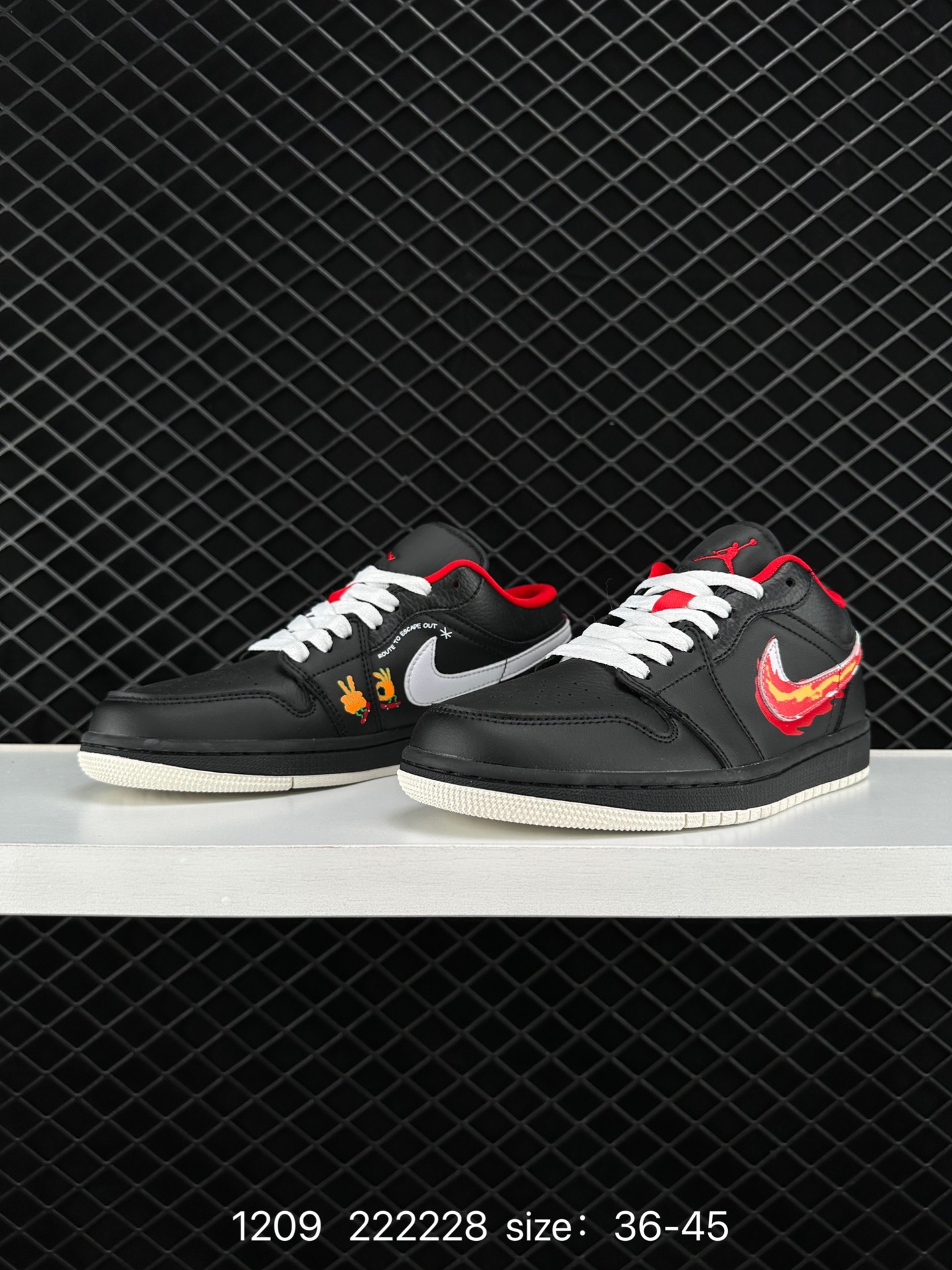 Nike Air Jordan 1 Retro Low SE